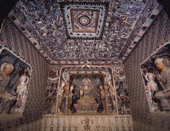 mogao-grotte-image-1-575x444