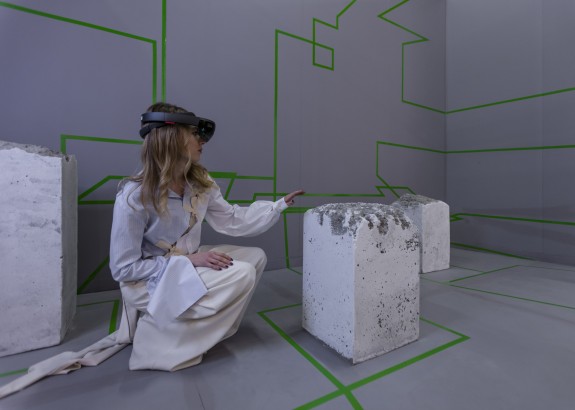 artsy-concrete-hololens-6-575x410
